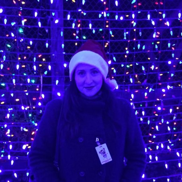 Meet your Posher, Kat - Picture 1 of 2